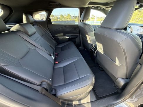 Used 2025 Lexus RX 350 Premium w/ Accessory Package (Z1) image 17