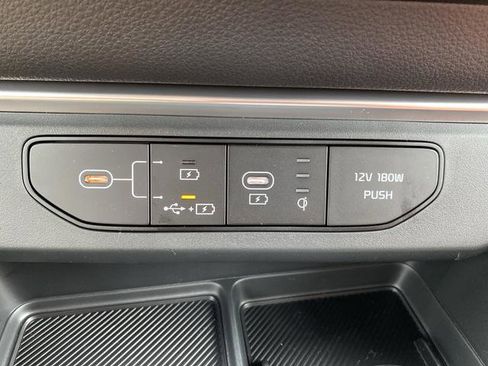 New 2026 Kia Carnival SX Prestige image 28