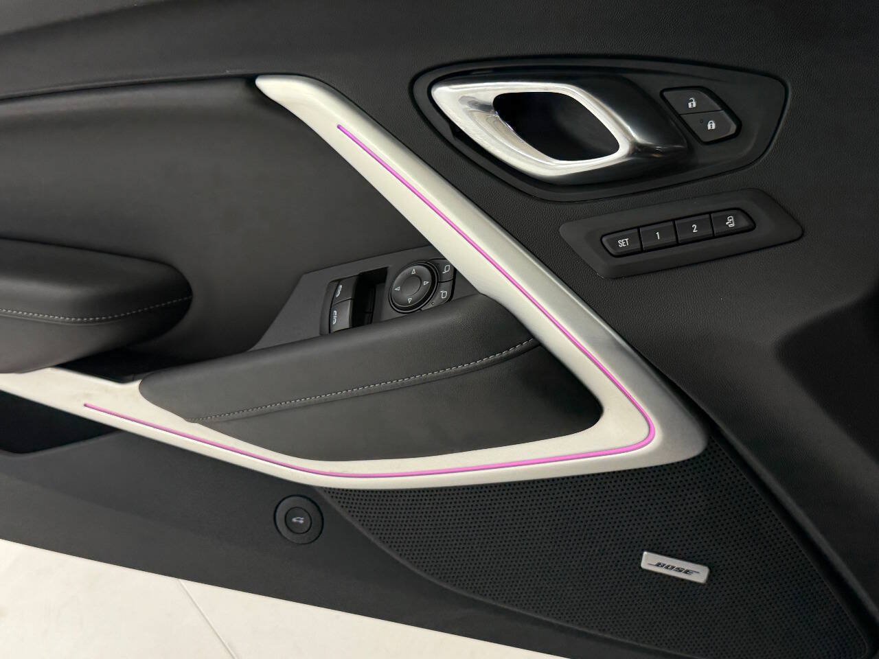 Used 2022 Chevrolet Camaro SS RWD image 61