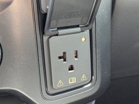 New 2025 Ford F250 Platinum image 20