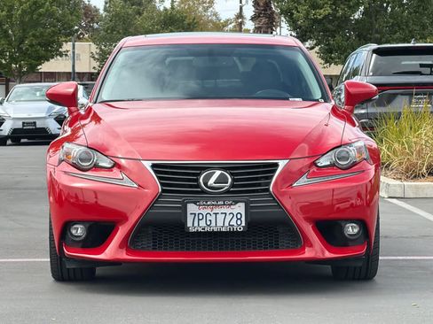 Used 2016 Lexus IS 200t RWD image 10