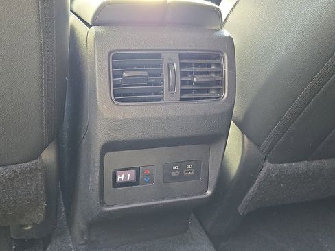 Used 2023 Nissan Rogue SL w/ SL Premium Package AWD/4WD image 12