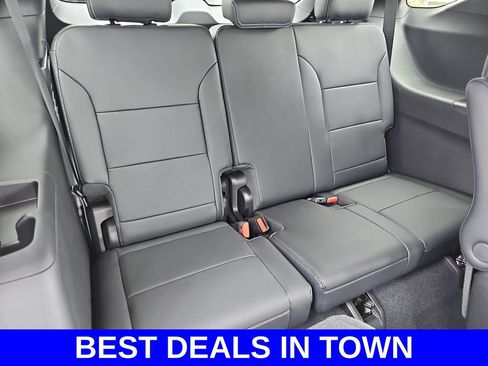 New 2026 Chevrolet Traverse LT w/ Midnight/Sport Edition FWD image 12