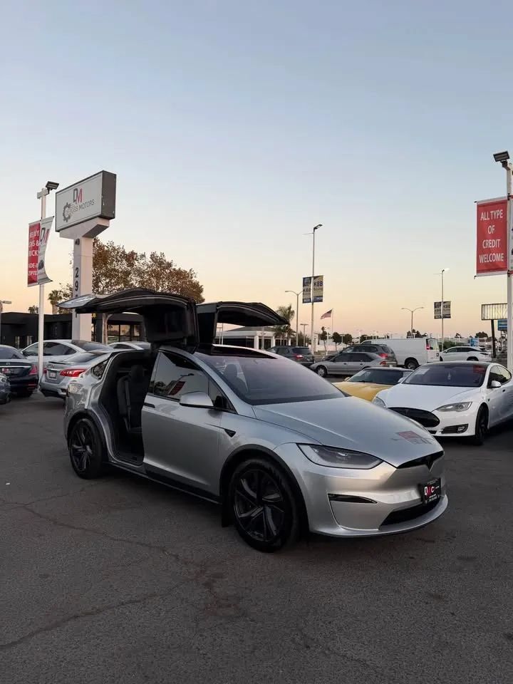 Used 2026 Tesla Model X AWD/4WD image 6