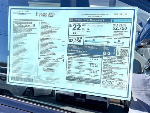 New 2026 Chrysler Pacifica Limited w/ S Appearance Package FWD image 19