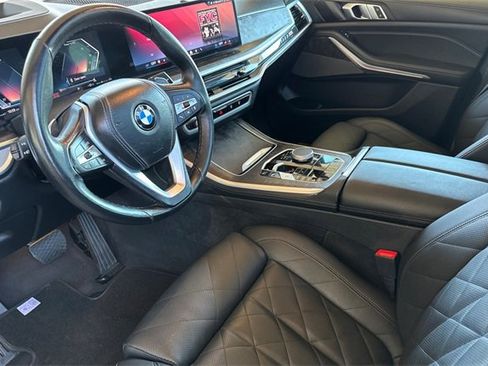 Used 2024 BMW X5 xDrive40i image 13