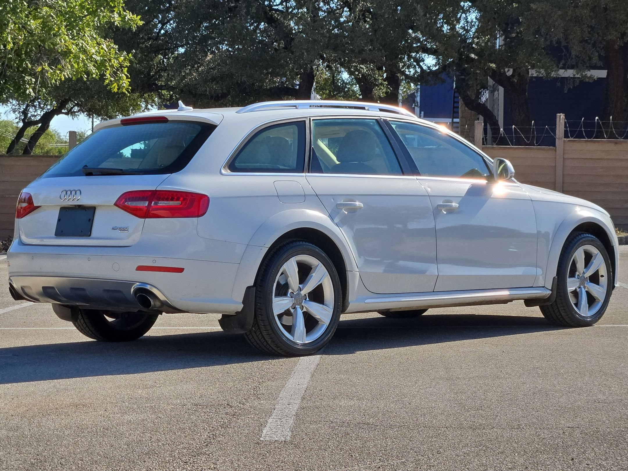 Used 2014 Audi A4 Premium Plus AWD/4WD image 3