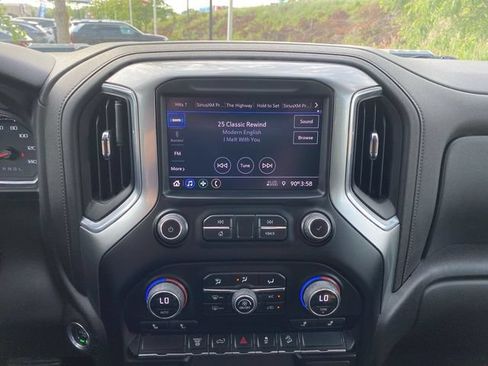 Used 2023 Chevrolet Silverado 2500 LT w/ Convenience Package AWD/4WD image 13
