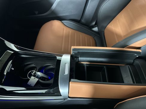 New 2025 Mercedes-Benz GLC 350e 4MATIC image 21