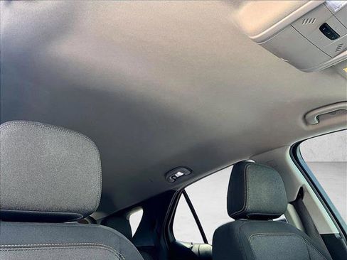 Used 2019 Chevrolet Equinox LT image 17