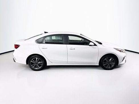 Certified 2023 Kia Forte LXS image 4