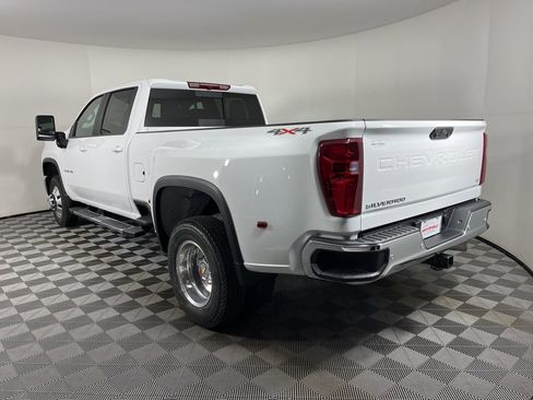 New 2026 Chevrolet Silverado 3500 LT w/ Safety Package image 3