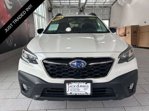 Used 2021 Subaru Outback Onyx Edition XT image 2