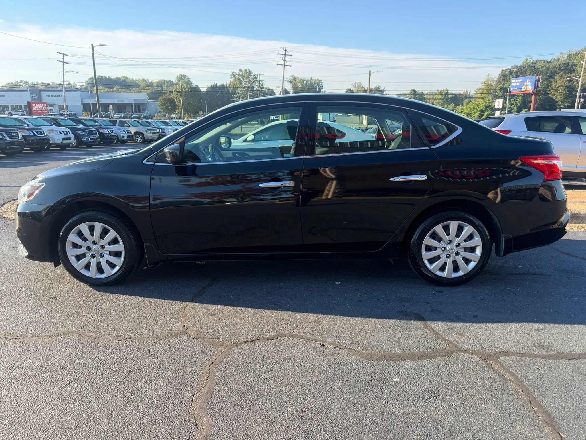 Used 2019 Nissan Sentra S FWD image 4