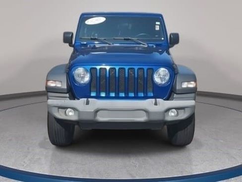 Used 2019 Jeep Wrangler Unlimited Sport S image 2