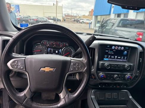 Used 2017 Chevrolet Silverado 1500 LTZ Z71 w/ LTZ Plus Package image 19
