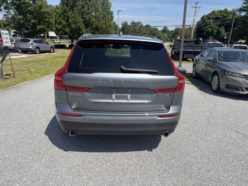 Used 2019 Volvo XC60 T6 Momentum w/ Premium Package AWD/4WD image 4