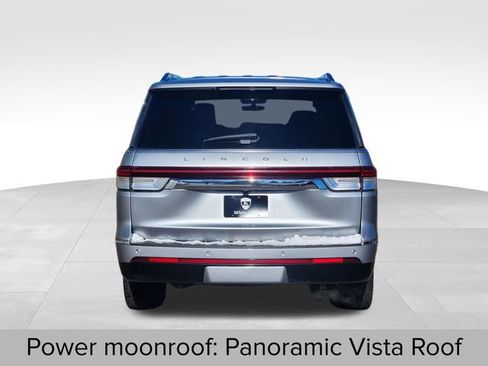 Certified 2023 Lincoln Navigator L Reserve image 8