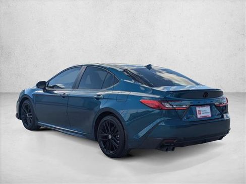 Certified 2025 Toyota Camry SE image 7