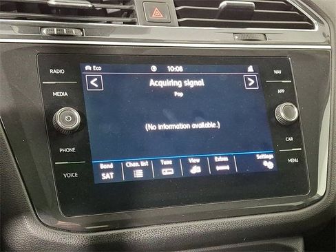 Used 2020 Volkswagen Tiguan SEL w/ 3rd Row Seat Package image 19