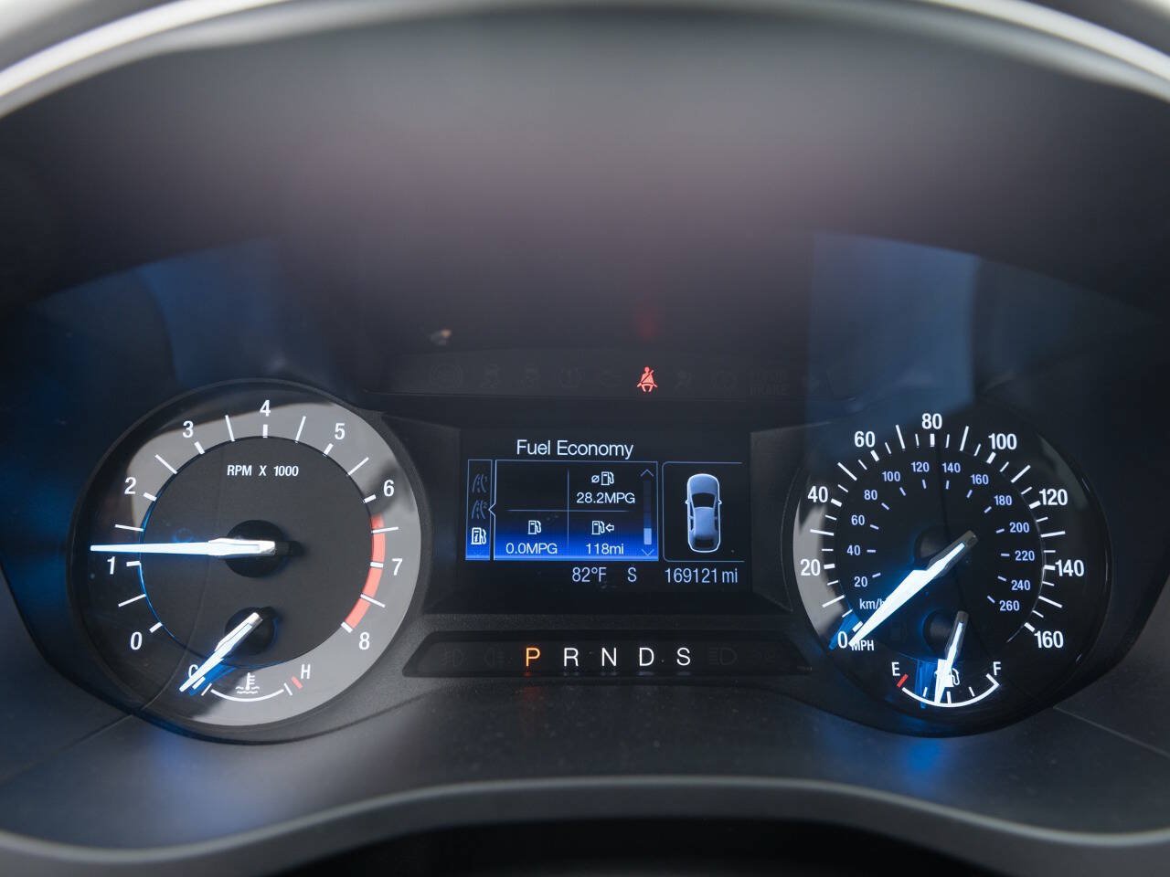 Used 2014 Ford Fusion SE FWD image 30