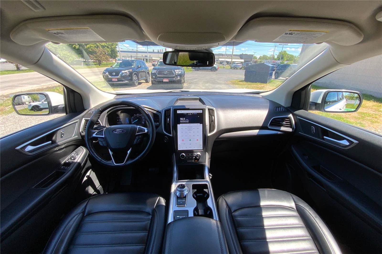 Used 2024 Ford Edge SEL AWD/4WD image 31