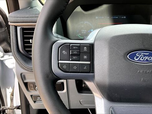 Certified 2025 Ford F150 Lightning Flash AWD/4WD image 23