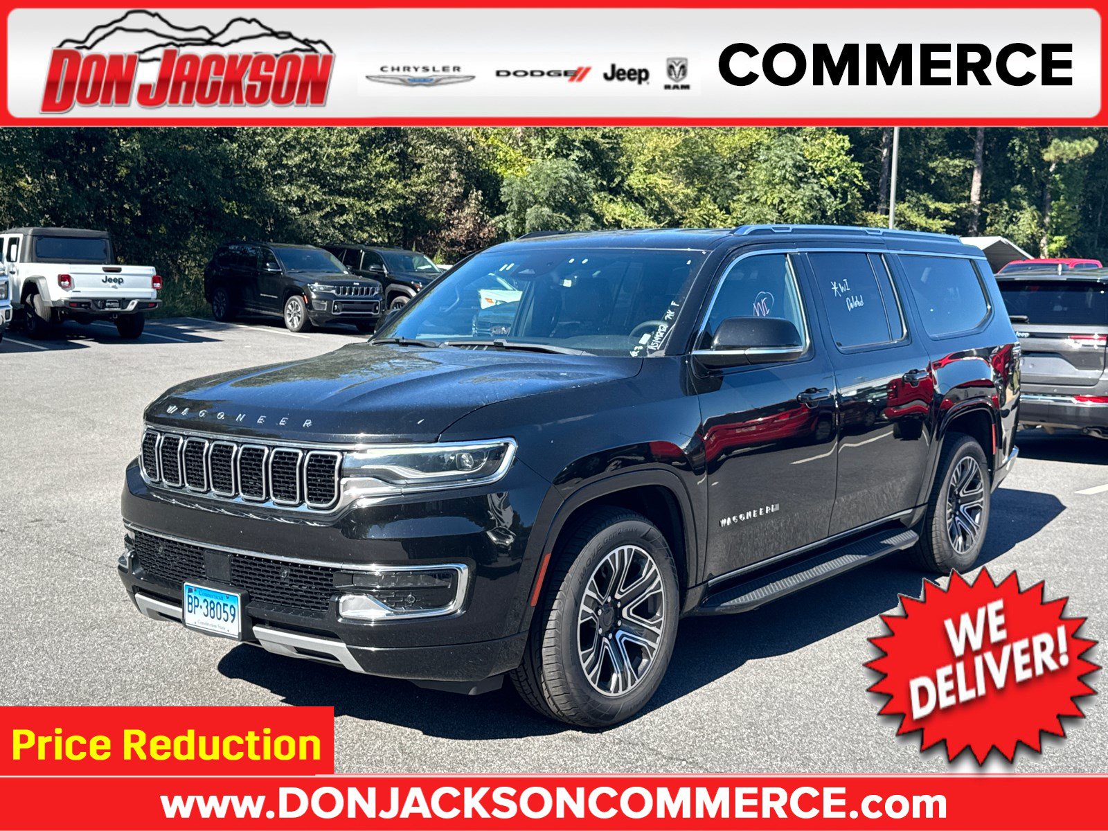 Used 2024 Jeep Wagoneer L Series II w/ Flexible Seating Group AWD/4WD image 1