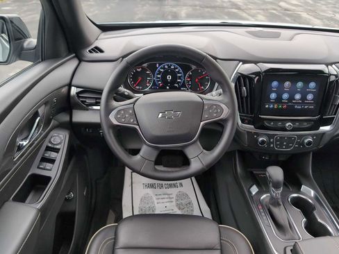 Used 2023 Chevrolet Traverse Premier w/ Redline Edition AWD/4WD image 10