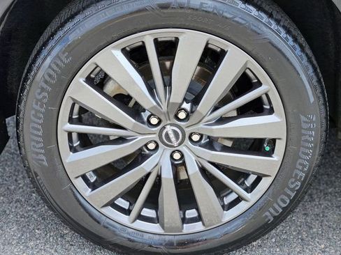 Certified 2022 Nissan Pathfinder SL w/ SL Premium Package image 10