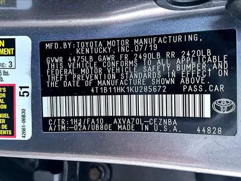 Used 2019 Toyota Camry LE image 29