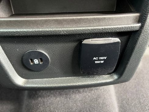 Used 2024 Ford Edge SEL w/ Convenience Package image 33