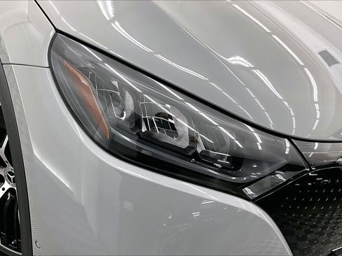 Used 2026 Mercedes-Benz EQE 320+ SUV image 25