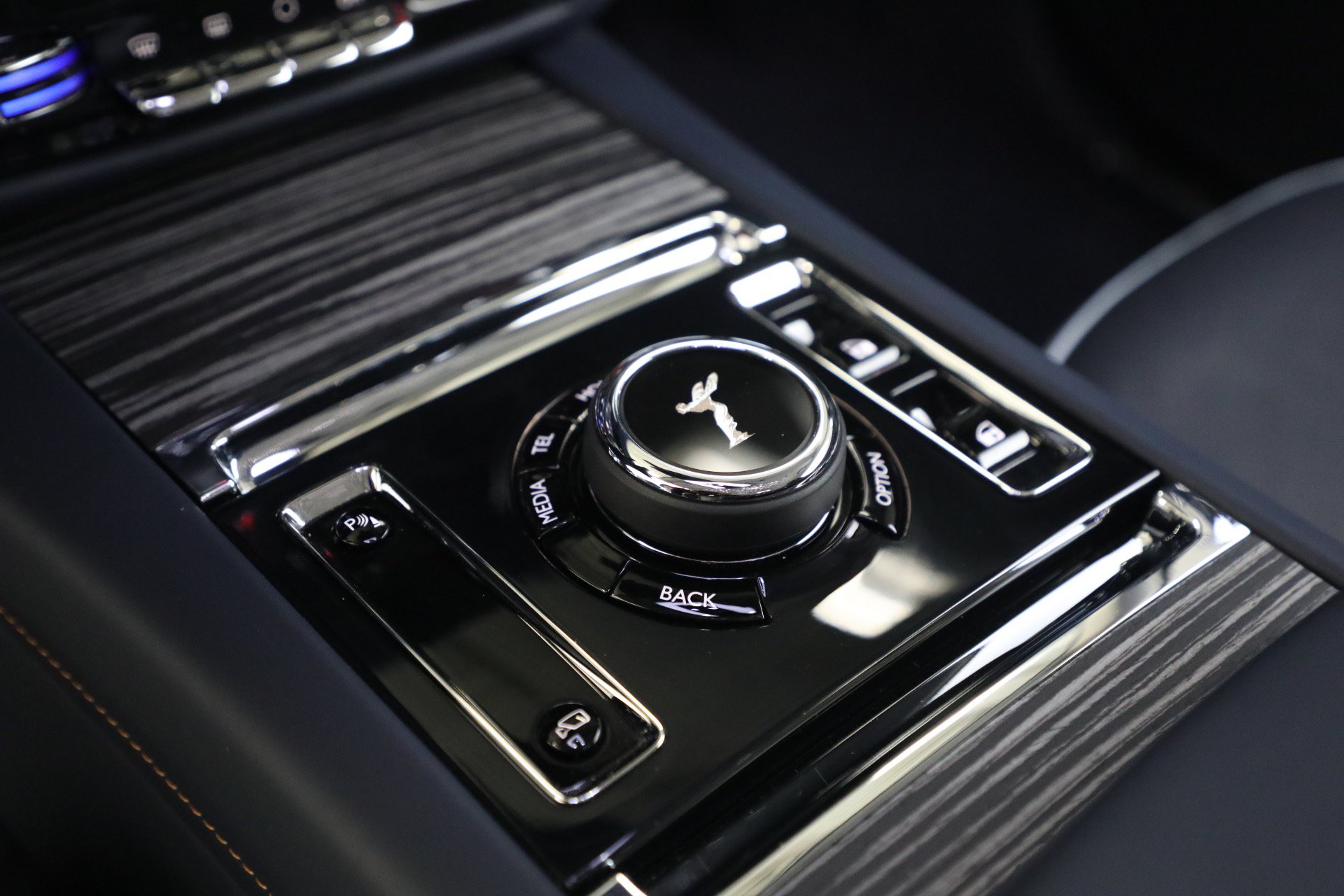 Certified 2024 Rolls-Royce Spectre w/ Spectre Launch Package AWD/4WD image 32