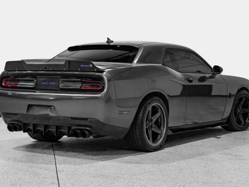 Used 2019 Dodge Challenger R/T Scat Pack w/ Dynamics Package RWD image 6