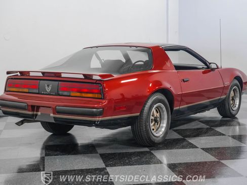 Used 1987 Pontiac Firebird Coupe image 22