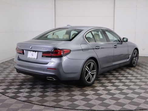 Used 2021 BMW 530e xDrive 530e iPerformance w/ Convenience Package image 5