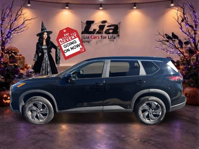 Used 2025 Nissan Rogue SV FWD image 6