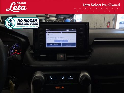Used 2019 Toyota RAV4 LE FWD image 8