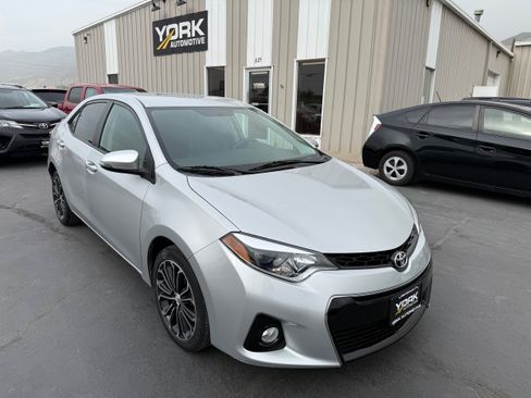 Used 2014 Toyota Corolla S FWD image 1