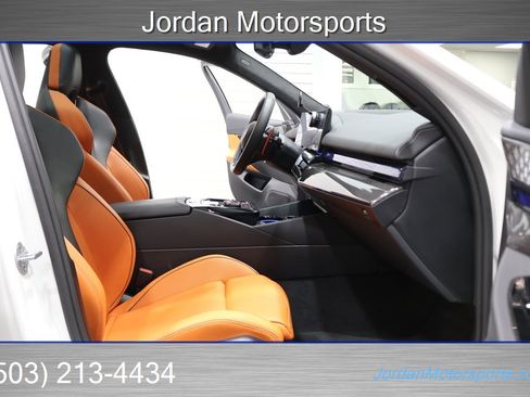 Used 2025 BMW M5 Touring w/ M Driver's Package image 47