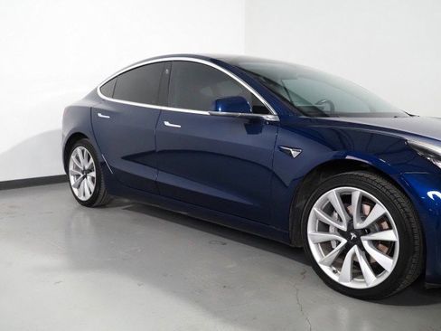 Used 2018 Tesla Model 3 Long Range image 42