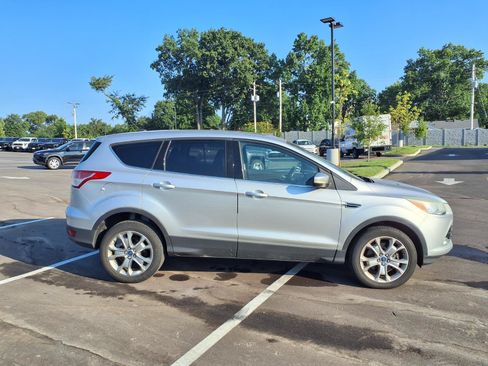 Used 2013 Ford Escape SEL AWD/4WD image 2