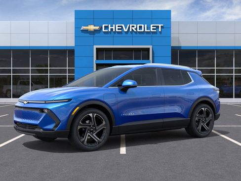 New 2026 Chevrolet Equinox EV LT image 29