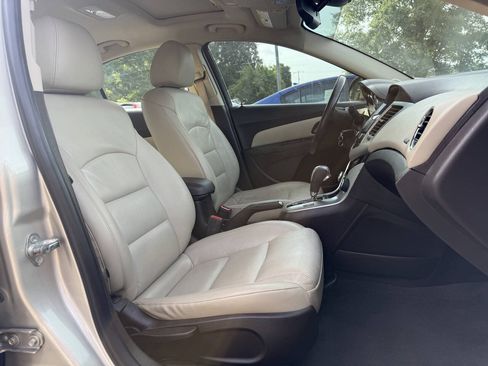 Used 2015 Chevrolet Cruze LT w/ Sun, Sound and Sport Package FWD image 14