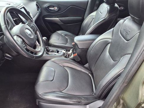 Certified 2019 Jeep Cherokee Limited image 13