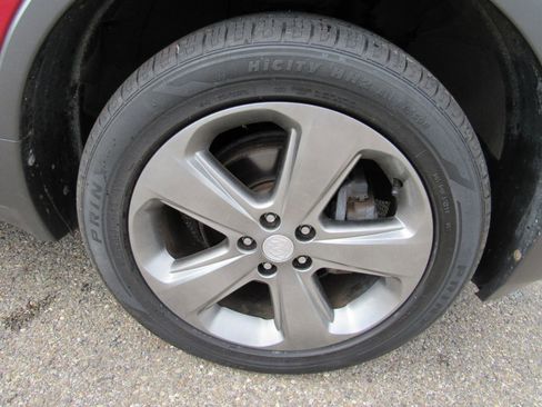 Used 2013 Buick Encore Premium AWD/4WD image 11