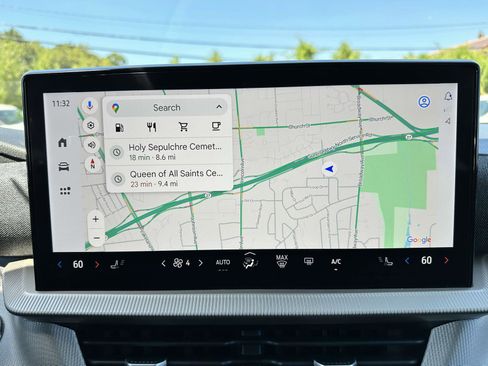 Used 2025 Ford Explorer Active image 23