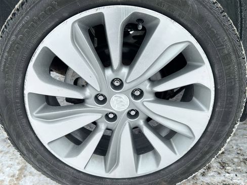 Used 2018 Buick Encore Preferred image 14