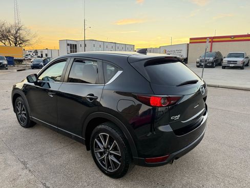 Used 2018 MAZDA CX-5 Touring w/ Preferred Equipment Package image 3
